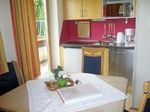 13_Familienappartement3_Kueche.jpg